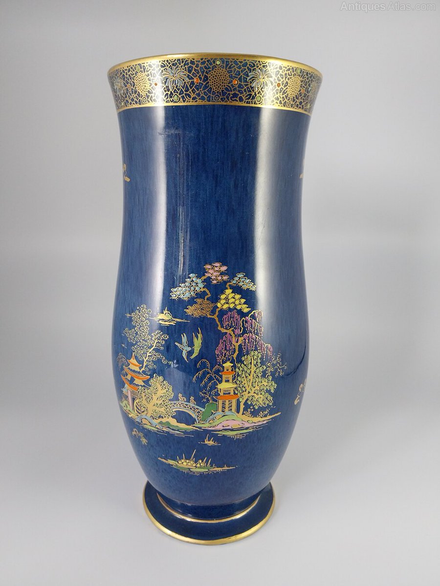 antiques_atlas's tweet photo. For Sale on Antiques Atlas we have A Fielding’s Crown Devon vase https://t.co/Kv73BMQjjn Nice Gift🎁 for someone
#antiques From Andrew Lovatt
#chinoiserie #chinoiseriedecor #chinoiserievases #crowndevon #fieldingscrowndevon https://t.co/XNRRP1w418