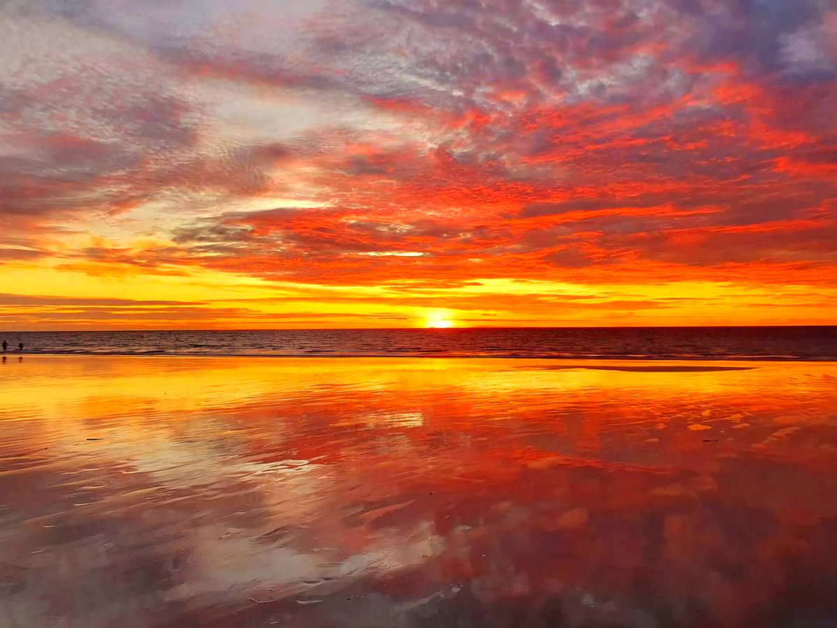 DianaWaines's tweet photo. Embrace serenity, absorb its silence, live in the moment, live in the breath https://t.co/EejF5FHl2N