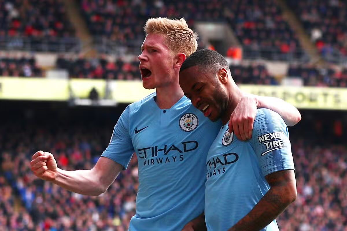 City_Chief's tweet image. 🗣️ | Kevin De Bruyne on Raheem Sterling: 

“I am a brutally honest person. So I will let you in on a little secret. Before I came to #ManCity, I didn’t really know what to make of this Raheem Sterling guy. I had never met him, and from what I’d read about him…”

[@TPTFootball]