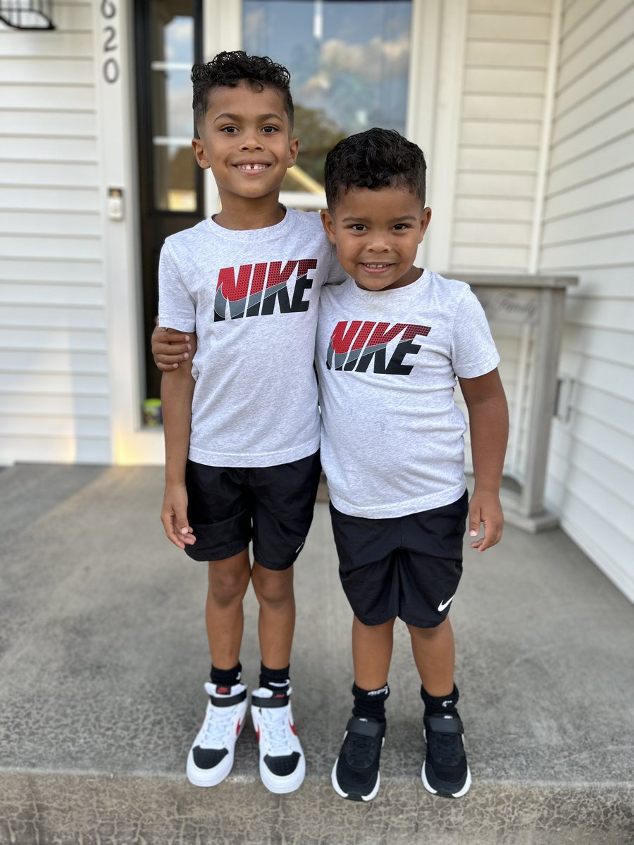 jevlee's tweet image. A Penn State 🏈 1st day of School tradition that is very well appreciated 🤝🏾
Lincoln James is now in 1st Grade
Jackie Ali is now in Pre K