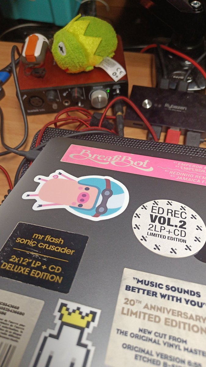 Huge highlight of Gamescom has been meeting <a href="/ConstructTeam/">Construct</a> 's Laura!
It was a pleasure meeting 1/6th of my favorite game engine :)