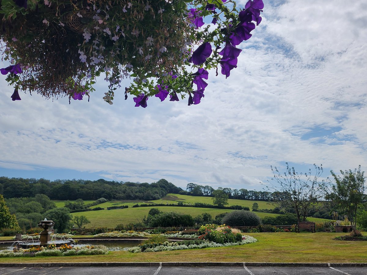 Prof Rowena Hill MBE (@hill_rowenahill) on Twitter photo A gorgeous view for the Fire community to restore, recharge and relax <a href="/firefighters999/">Fire Fighters Charity</a> A gorgeous view for the Fire community to restore, recharge and relax <a href="/firefighters999/">Fire Fighters Charity</a>