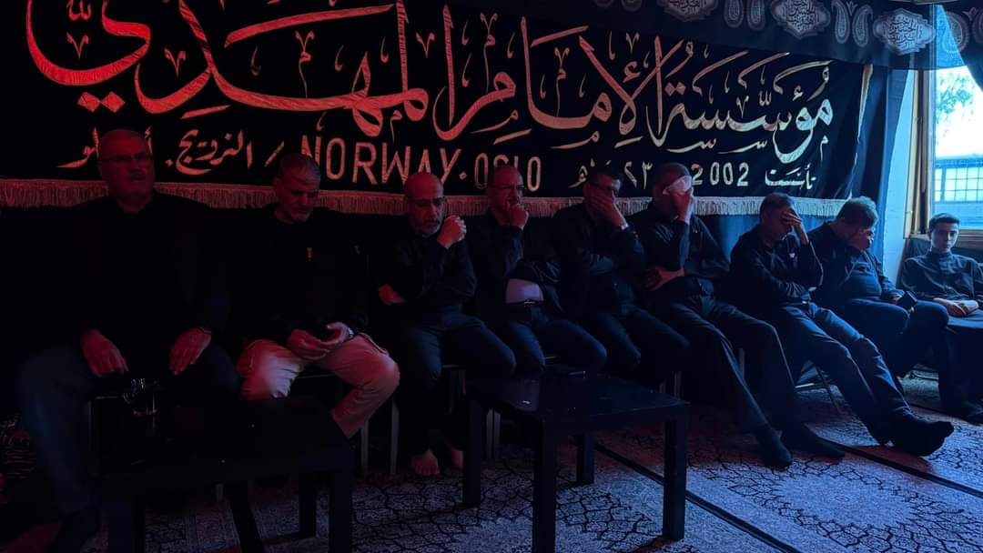 JafariaTV1's tweet photo. #Norway
نوروے :پوری دنیا کی طرح نوروے میں بھی اربعین امام حسین علیہ السلام کی مناسبت سے مجالس عزاء کا انعقاد کیا گیا
#اربعین #جعفریہ_ٹی_وی #muharram2024 #jafariaTv #Norway https://t.co/oUdGHNqxQJ