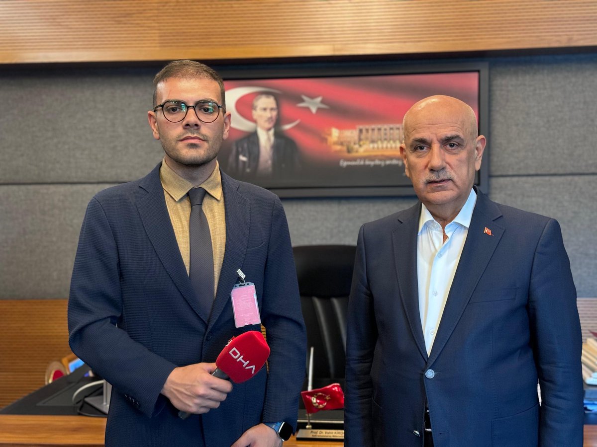 📍TBMM

Gazi meclisimizde Demirören Haber Ajansı ekibini misafir ettik. 

Tarım ve Orman Bakanlığımızın ve Komisyonumuzun ülkemizin dört bir yanında sürdürdüğü çalışmalar ve gündeme ilişkin röportaj verdik.