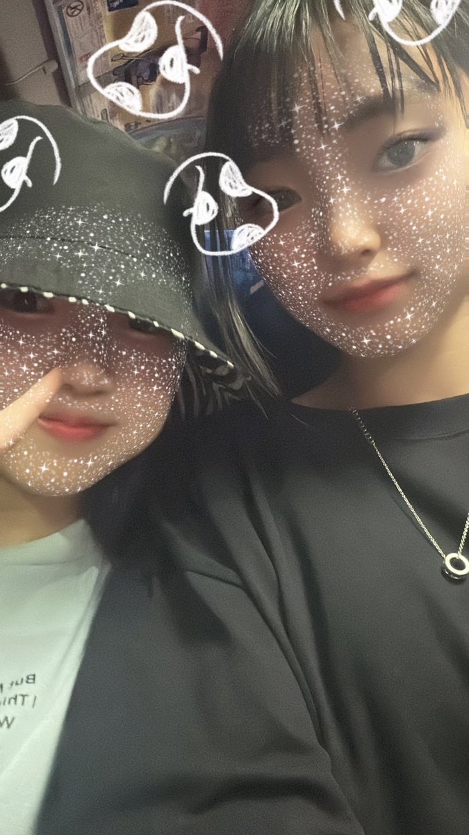 ailla_rml's tweet photo. ２学期始まったら妹と
まだ始まらない姉...(lll-ω-)
始業式の日台風直撃予定w
しんど。。
 #新学期  #台風  #新学期 https://t.co/x52UyAacMV