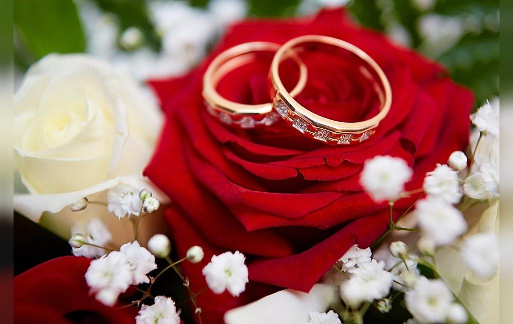 RomalReal's tweet image. کوژده 💍 دې مبارک شه !
(( الْنکَاحُ منْ سُنَّتی فَمَن رَغِبَ عَنْ سُنَّتی فَلَیْسَ مِنِی)).  "

هغه پیوند چې د يو نوي فصل او نوي ژوند پيل يې د خوشحالى او محبت نه ډک ژوند دى تاسو ته دی مبارک شي (ذبیح الله کاکړ)