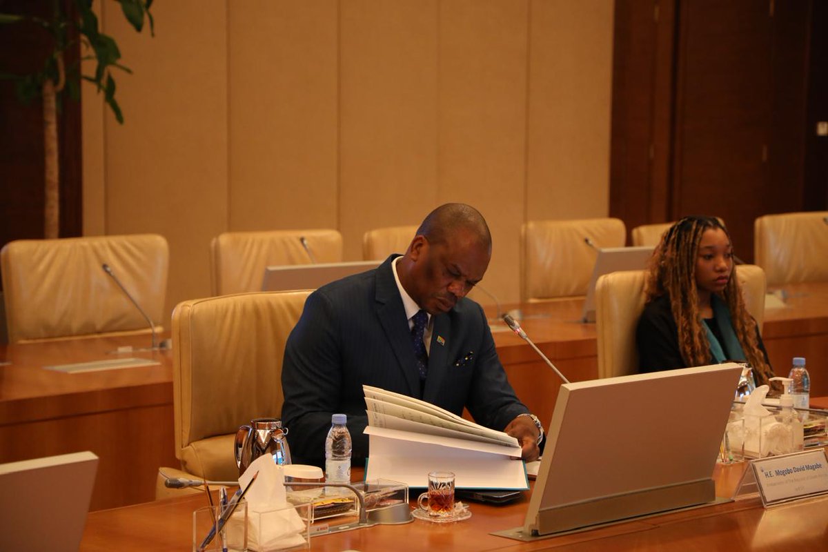 rsaembassyinksa's tweet photo. On 22 Aug 2024, Ambassador Magabe met with Dr. Farah Al Askar at @PNU_KSA, the world's largest women’s university, highlighting efforts of South African women on 9/08/56 against apartheid &amp; they discussed collaboration with South African institutions. #WomensMonth @ClaysonMonyela https://t.co/ZZkUrqF4VS