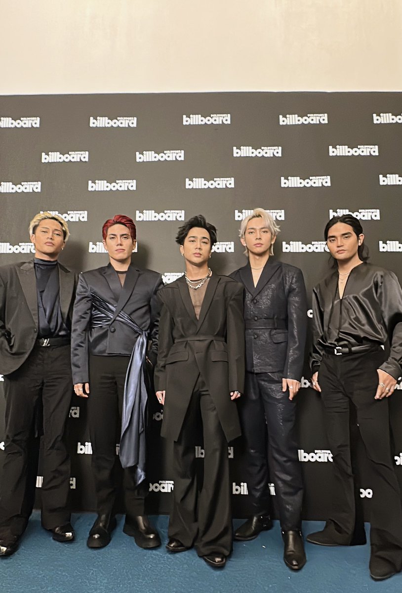 acetwtts's tweet photo. Billboard Philippines ✅
Billboard Korea ✅

NEXT NA ANG MISMONG BILLBOARD! ✨✨✨

SB19 GRACES BILLBOARD KOREA
@SB19Official #SB19
#SB19atBillboardKPower100
#SB19atGENTOsaKorea https://t.co/InFeiHXDCH