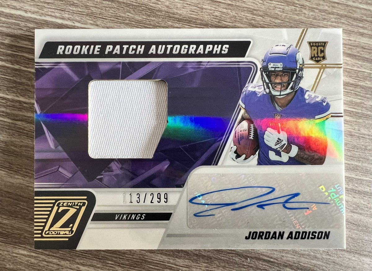 Giving away this Jordan Addison Panini Zenith RPA #/299 to a follower who retweets this…