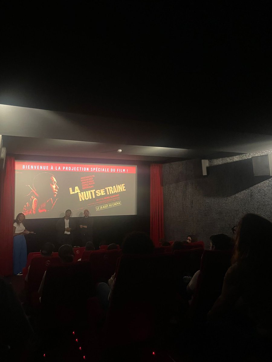 LaStreamotheque's tweet photo. Hier, j'ai pu découvrir en avant-première LA NUIT SE TRAINE, excellent premier film de Michiel Blanchart !
C'est une petite bombe !
On est plongé avec un casting solide dans une poursuite non-stop mise en scène avec minutie.

RDV demain, mercredi 28 août au ciné !
#lanuitsetraîne https://t.co/2TS1hWTUJE