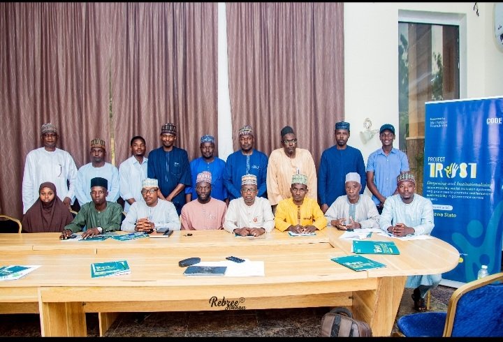 Adam_Suleimann's tweet image. Last week, we conducted the #MDA Capacity Building Training for #ProjectTrustNG in Dutse, #Jigawa State. Which was initiated by @Connected_dev, and supported by @macfound. 
The training was designed to provide MDAs with a better understanding of the systems and tools developed in