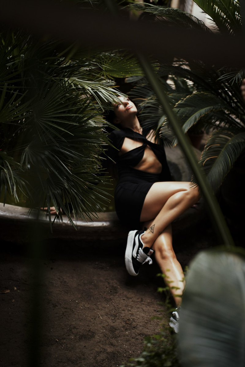 StacyFeuer_eth's tweet photo. The last week of summer 🌾🥲
#greenhouse #sexymonday https://t.co/1UtbI2E5mN