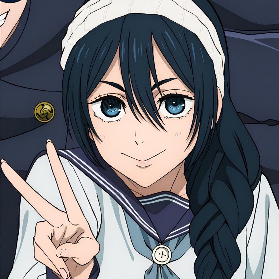 peaks her head in, smiles innocently.

“ who missed me ? “