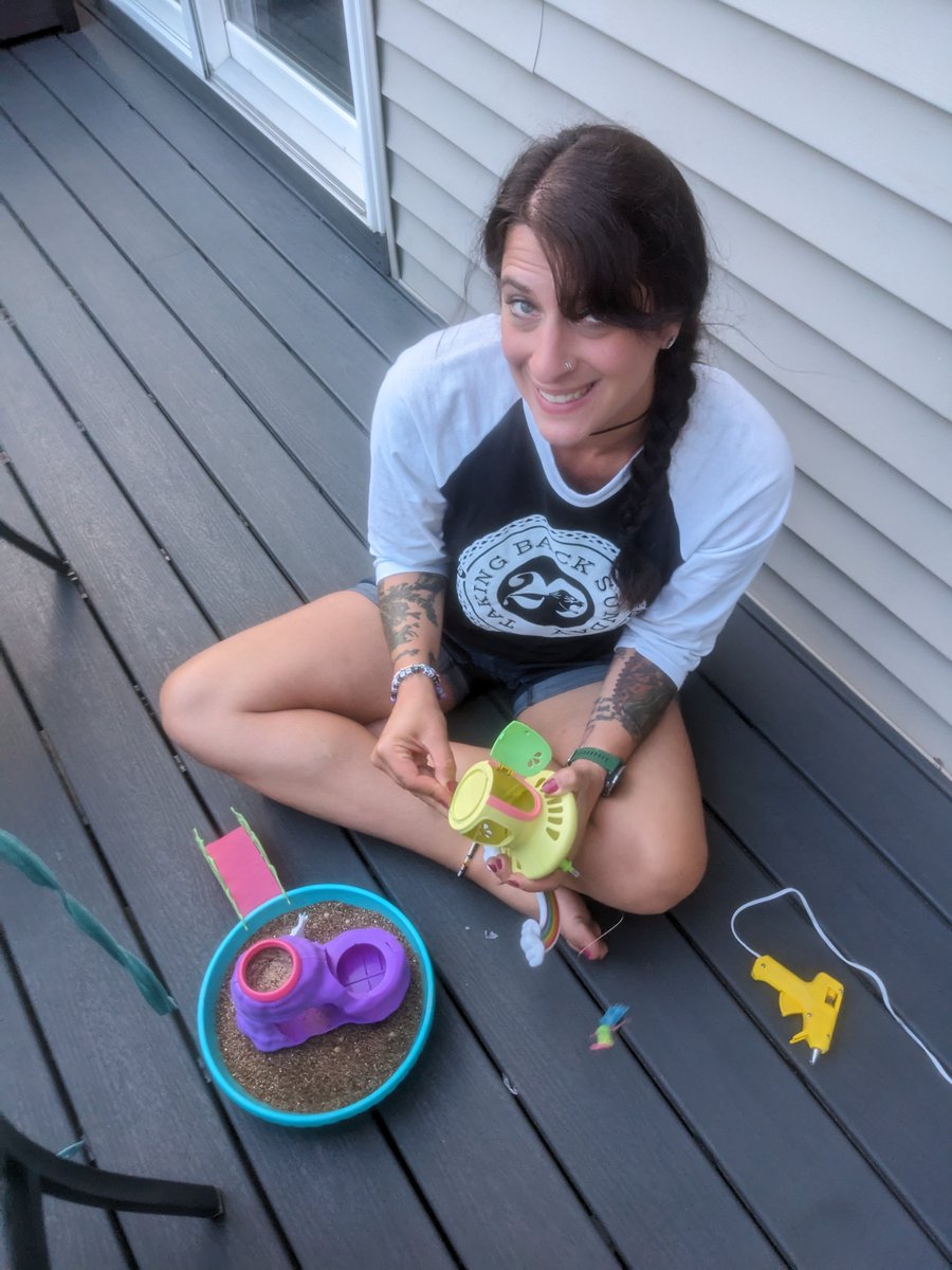 StaircaseWit42's tweet photo. HEY EVERYBODY! @SummerStars19 finally joined me and the other cool kids and crossed over into her FOURTIES today!!!

She might not believe it so everyone should remind her over and over about it! Not just today, but like every day.

🐨🐨🐨💜💜💜 https://t.co/VZd8s9qjve