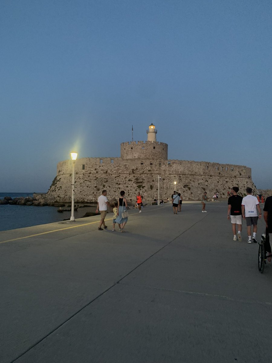 mrrshawk's tweet photo. @MediaAtBrighton Me too, good times! #Rhodes 🇬🇷 https://t.co/Qz9I2tGUjP