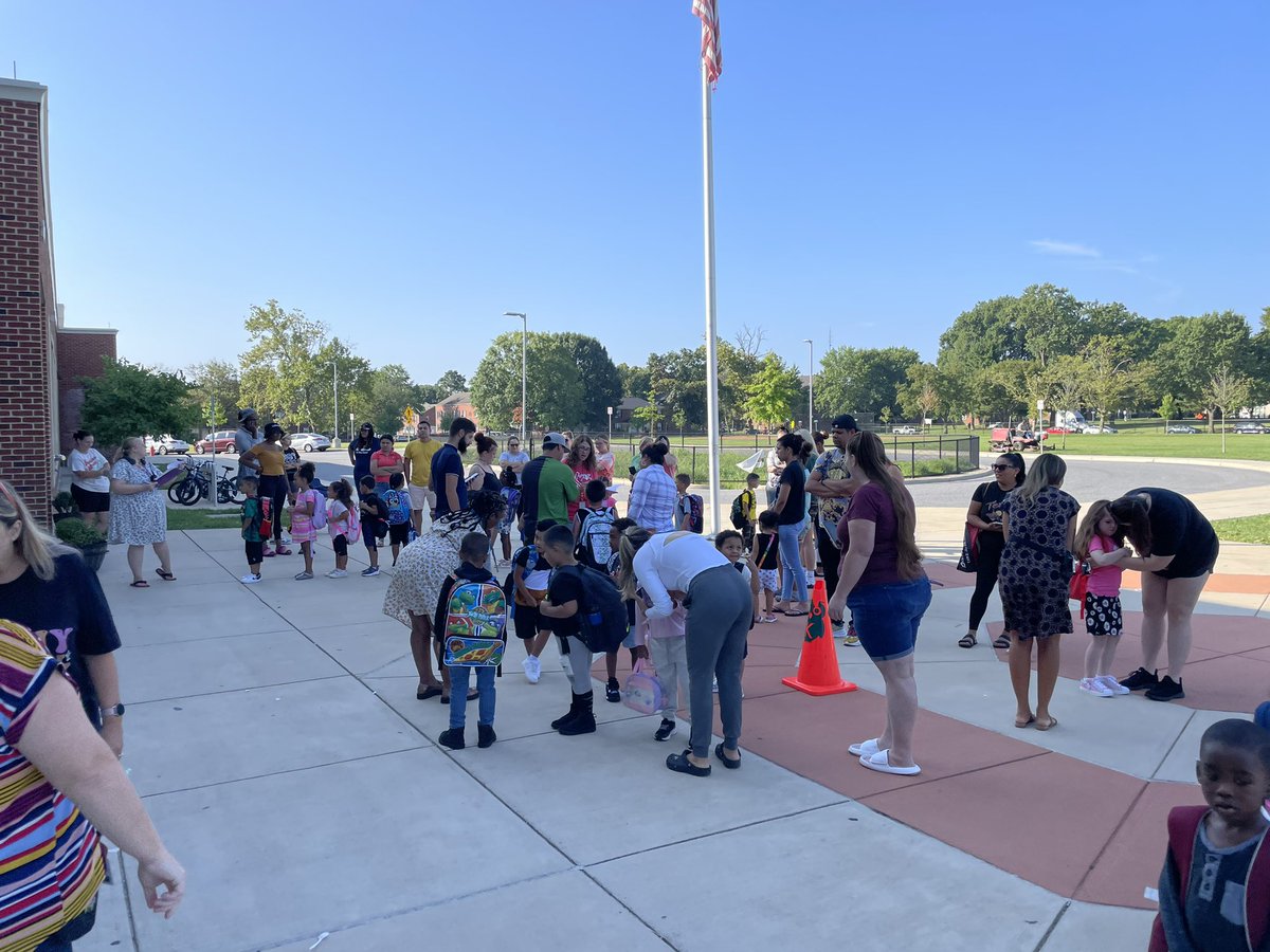 Andrea Palmisano (@mspalmisano) on Twitter photo Our kindergarten students are getting ready to start their first half day <a href="/TeamDundalkES/">TeamDundalkES</a> @JenPilarski Our kindergarten students are getting ready to start their first half day <a href="/TeamDundalkES/">TeamDundalkES</a> @JenPilarski