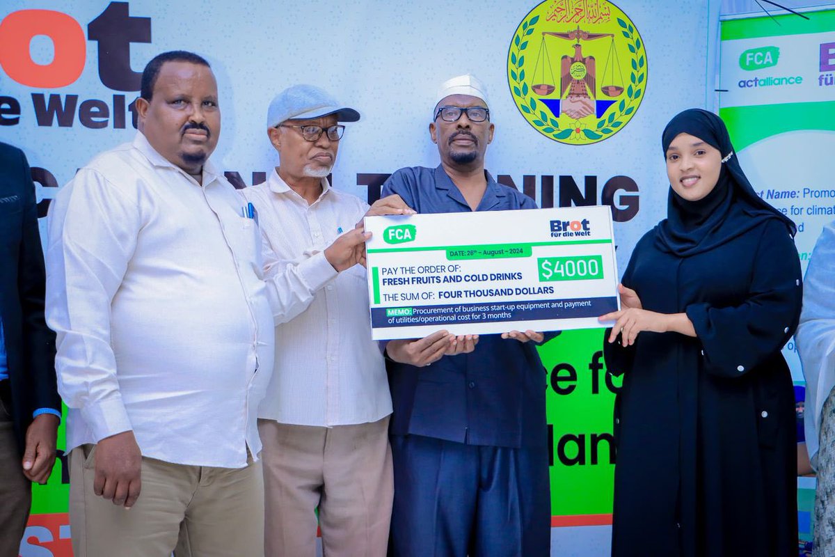 FCASomaliland's tweet photo. Congratulations to the 35 youth grads who have successfully completed FCA’s TVET &amp; Career Guidance &amp; Counselling programs in Burao! They’ve also received vital start-up support, including 1-year tax exemptions&amp;free business licenses. The future is bright! #SkillDevelopment #SDG8 https://t.co/nLCqsTizWF