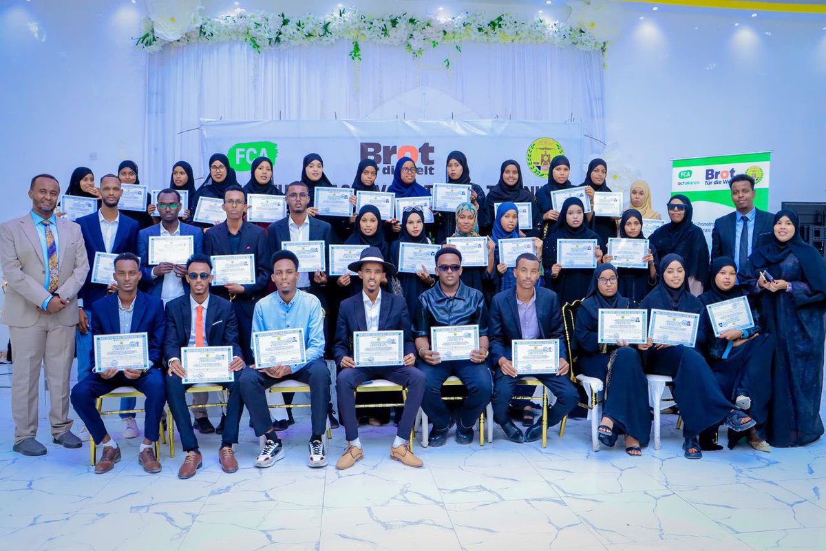 FCASomaliland's tweet photo. Congratulations to the 35 youth grads who have successfully completed FCA’s TVET &amp; Career Guidance &amp; Counselling programs in Burao! They’ve also received vital start-up support, including 1-year tax exemptions&amp;free business licenses. The future is bright! #SkillDevelopment #SDG8 https://t.co/nLCqsTizWF