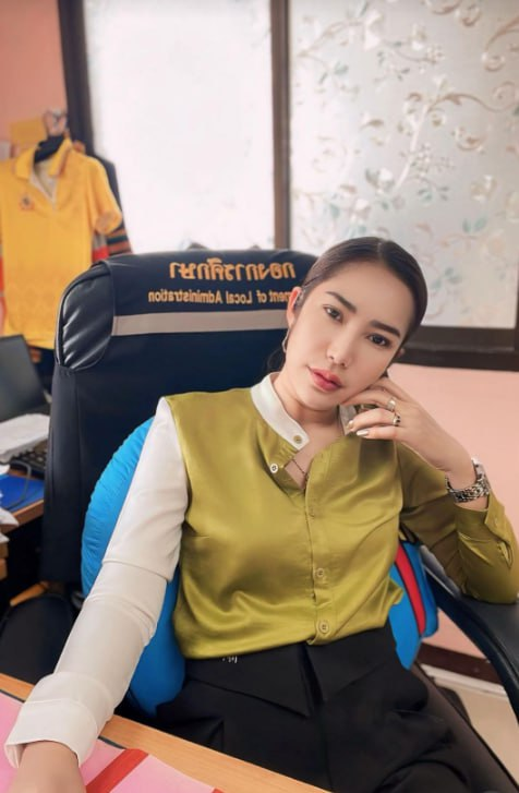 OG_OH04's tweet photo. ทำไรอยู่คะ 😍😍 https://t.co/UCamn3rRTD