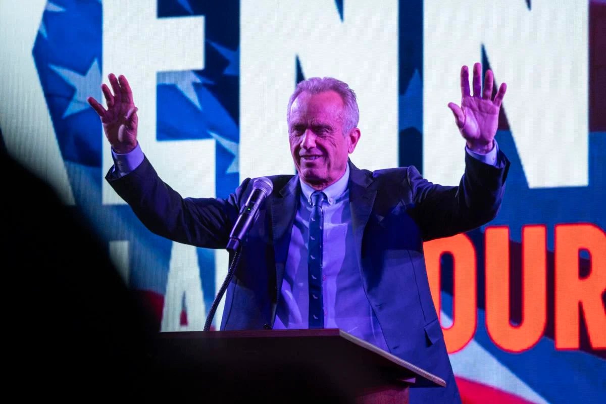 Holden_Culotta's tweet image. RFK Jr. and Tulsi Gabbard will both be “honorary co-chairs” of Trump’s transition team to help pick the people who will run Trump’s second term 🔥