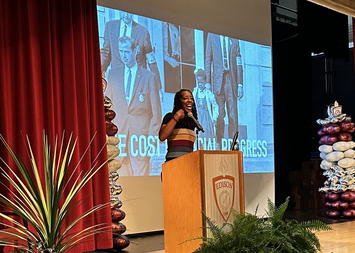NYT best-selling author and <a href="/EdisonTechRCSD/">Edison Tech</a> alum, Bettina Love, inspiring our leaders to act on the second day of our Leadership Summit. #ONERCSD