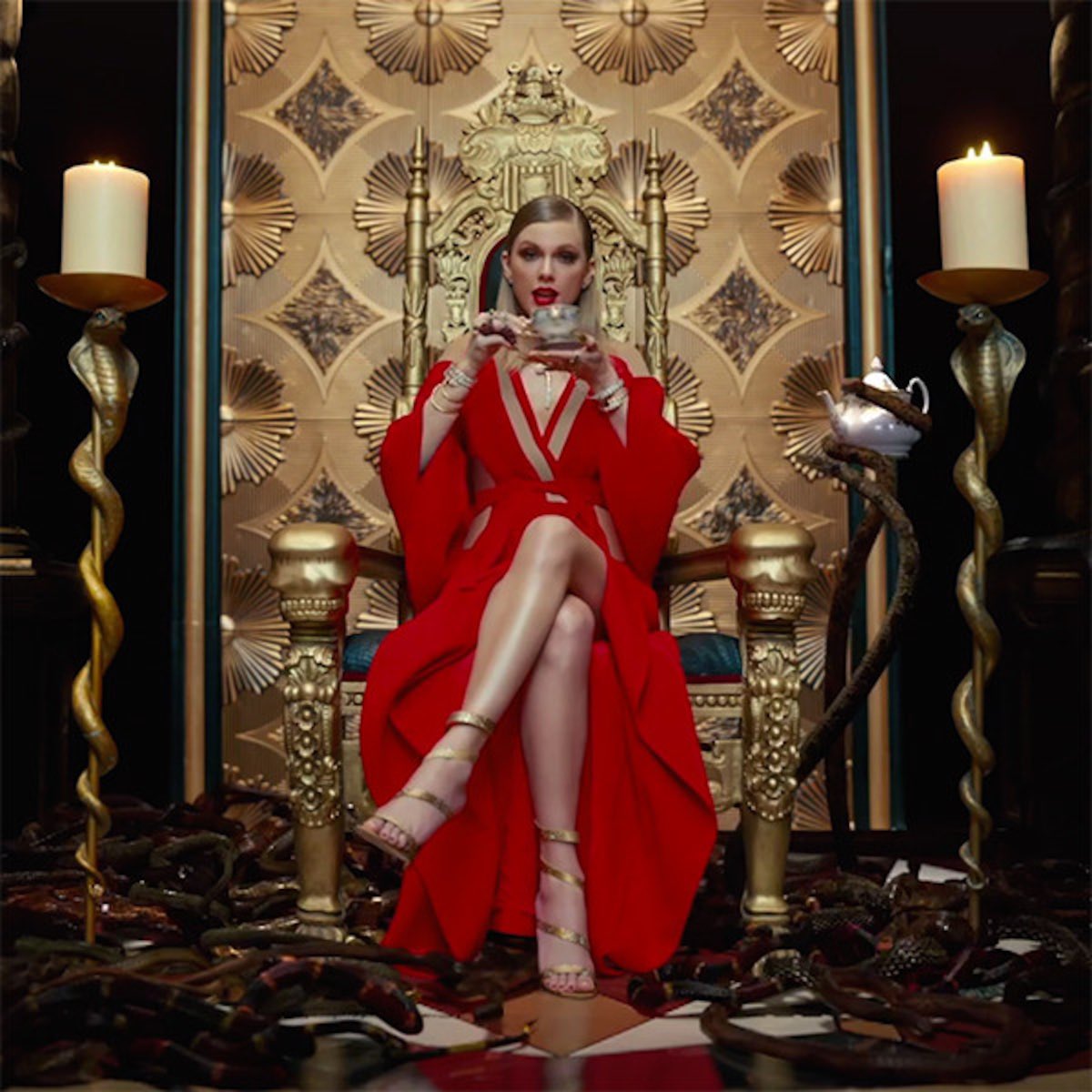 shahadmajili's tweet image. 7 years ago Taylor Swift released the music video of the century that wrecked the world. We have yet to recover from it. #LookWhatYouMadeMeDo #TaylorSwift