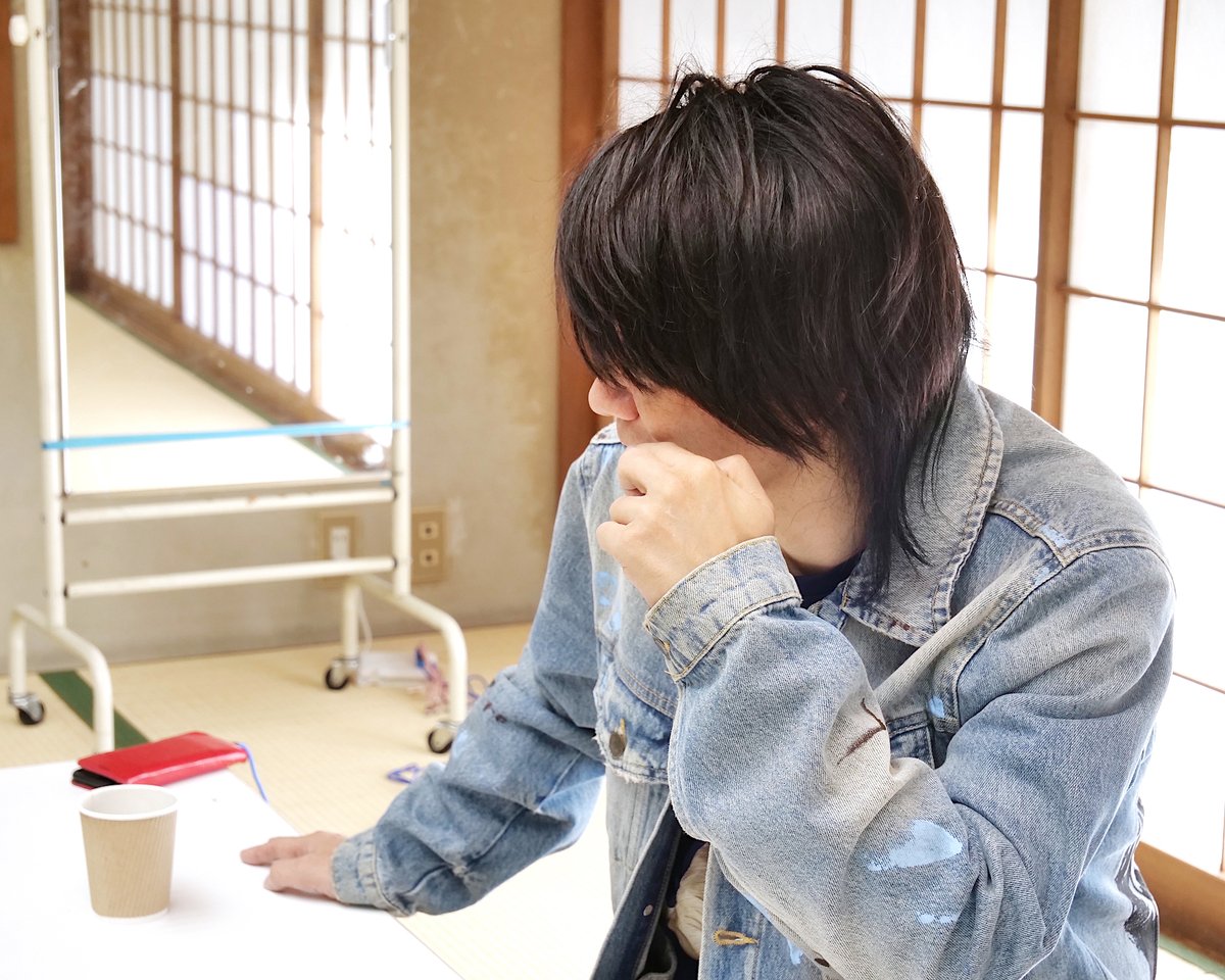 staff_katoy's tweet image. 情報量多すぎでもはやどこから説明しようかと🐶
己を変容させるには一度死なねばならぬのかぇぇ・・・👻👻👻

jacket ＃ZARA
T-shirt ＃パグ
pants ＃MNML