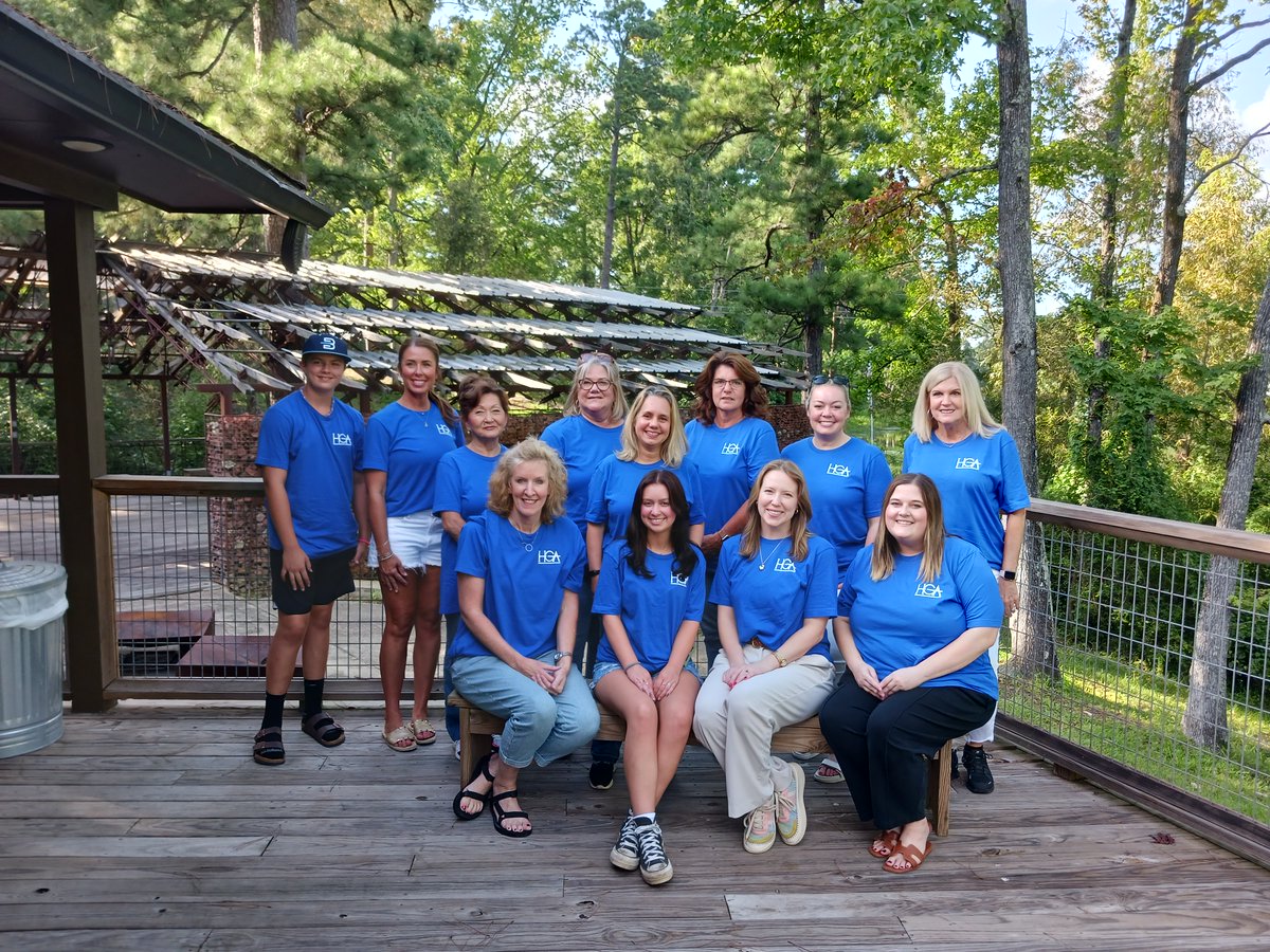 HGA_llc's tweet photo. Recently the HGA Charitable Foundation sponsored Taco Tuesday for MedCamps of Louisiana. Twelve volunteers from HGA served the campers and staff at Camp Alabama in Choudrant, Louisiana. https://t.co/KMmwYwoEOP
