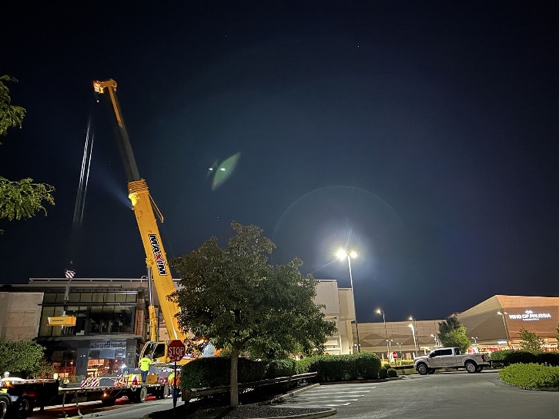 Maxim Crane Works tweet media