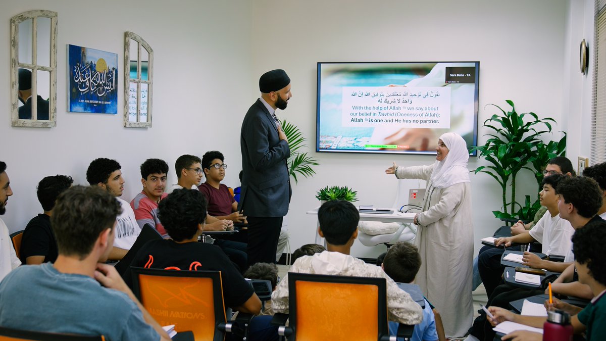 DrHaifaaYounis's tweet photo. Our first Jannah Institute weekend Summer Intensive for Boys was a cracking affair with Sh. Dr Omar Suleiman in the house! The boys took full advantage asking their pressing concerns to Sh. Dr. @omarsuleiman504 , Al-Hamdulillah!

Stay tuned for upcoming events and discussions on the importance of Islamic educational institutes in the community!