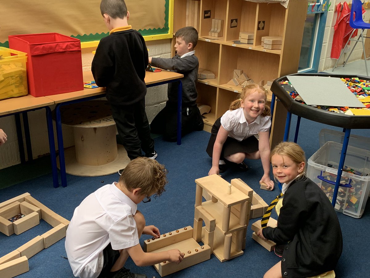 Mrs Connolly tweet media