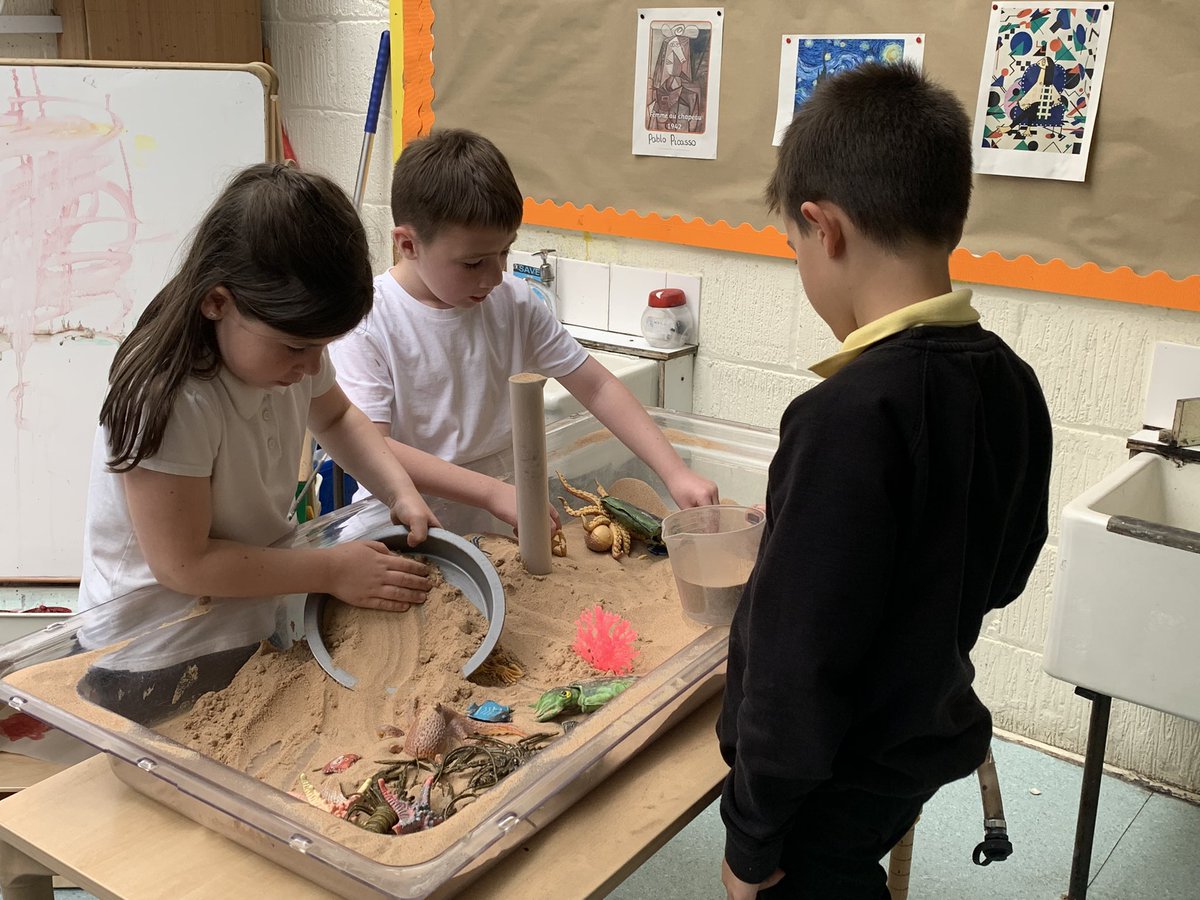 Mrs Connolly tweet media