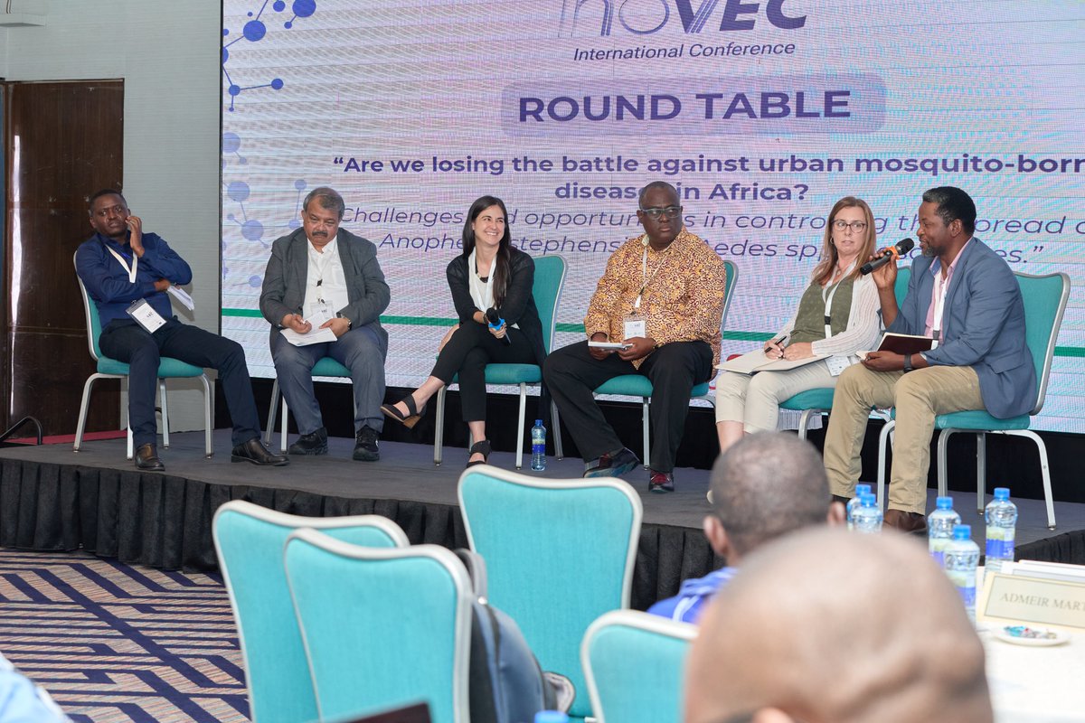 ifakarahealth's tweet photo. INOVEC:
🗣Round table on the battle against urban mosquitos
At the 1st #INOVEC International Conference, experts gathered for a crucial Round Table discussion: "Are we losing the battle against urban mosquito-borne diseases in Africa?" 🦟
Experts from @NMIMR_UG, @PSIimpact, @pamcafrica, @CDCgov, @USAID, @WHO and @Ifakarahealth shared valuable insights on strengthening Aedes-borne arbovirus surveillance and addressing the growing threat of the Anopheles stephensi malaria vector across Africa. 🌍
The discussion highlighted the urgent need for collaborative efforts in combating these vector-borne diseases! 🤝
Follow the conversation live here 👉https://t.co/lq4oNIurEx
>>https://t.co/OrTDKu3VQZ
>> #InovecCon2024 #AedesControl #PublicHealth