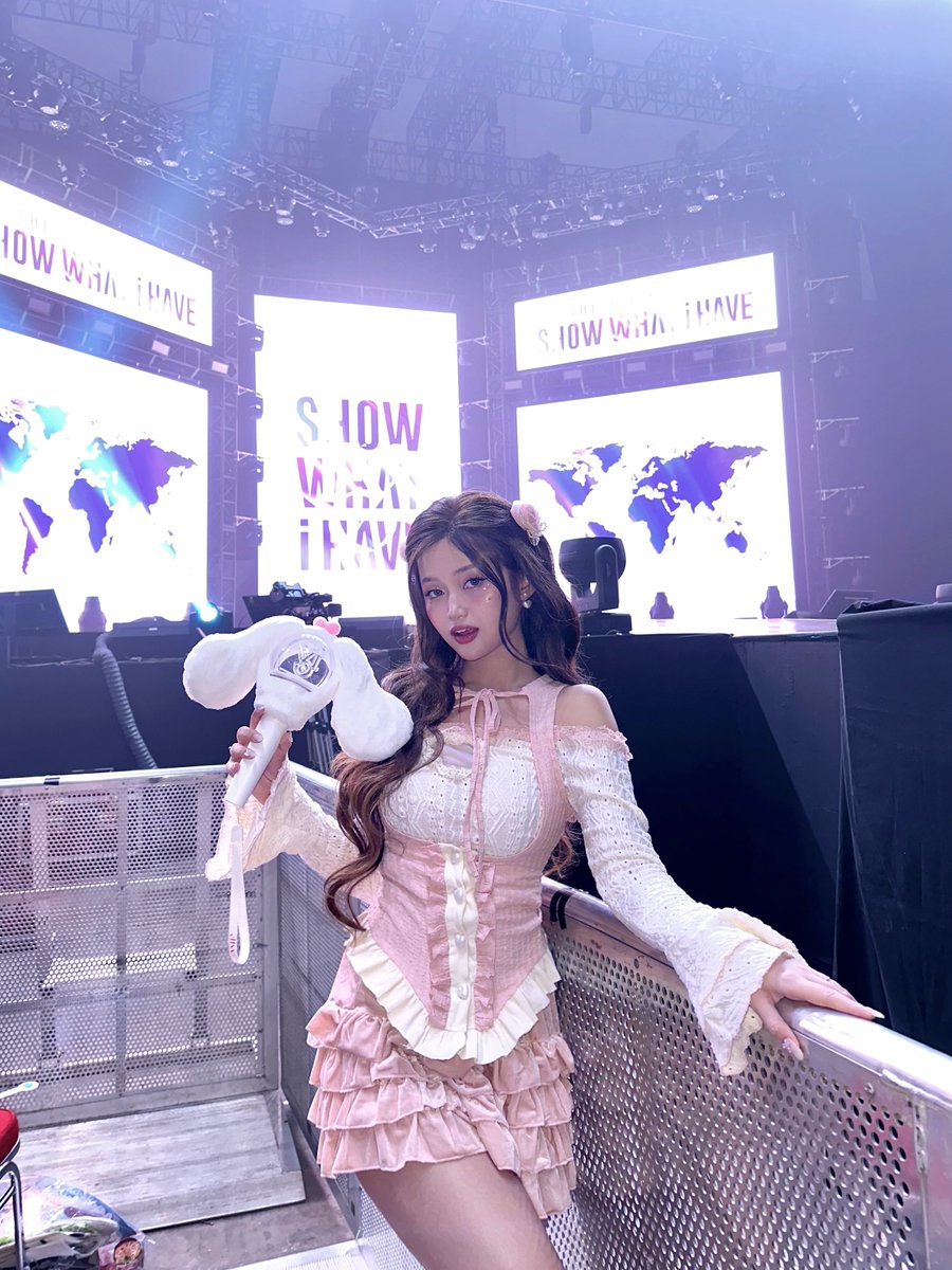 nici ♡ tweet media