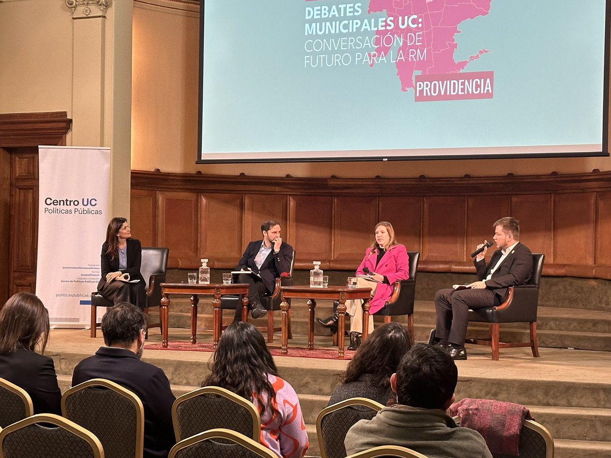 🗳️#DebatesMunicipalesUC Providencia | Seguridad

<a href="/DrazenAndre/">Drazen Markusovic</a> (<a href="/ChilePDGcl/">Partido de la Gente Oficial 🇨🇱</a>): “Tiene que contratar más guardias privados para que sea un desincentivo a quienes van a delinquir a la comuna”

#InformaciónEsencial en Tele13Radio.cl

<a href="/puentesuc/">Puentes UC</a> <a href="/cppublicasuc/">Centro de Políticas Públicas UC</a>