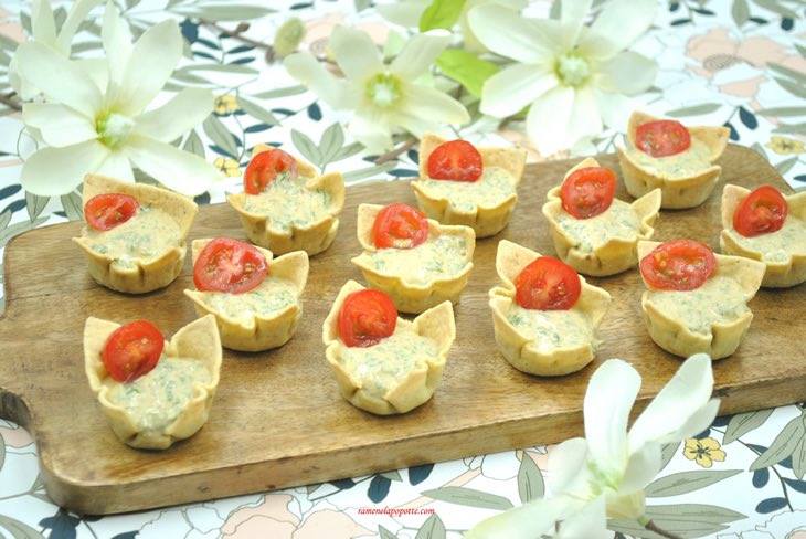 RameneLaPopotte's tweet photo. Bonjour à tous,
#Recette #bouchées de mon partenaire @pretagarnir #yaourt #fanes #radis.
https://t.co/neAH9rDSrq
Bel après-midi 😊
#ramenelapopotte #recettemaison #recettefacile #mangerdesaison #healthy #ideerecette #apéro #legumedesaison #antigaspi #partenariatnonremunéré https://t.co/AMPT3Xif6V