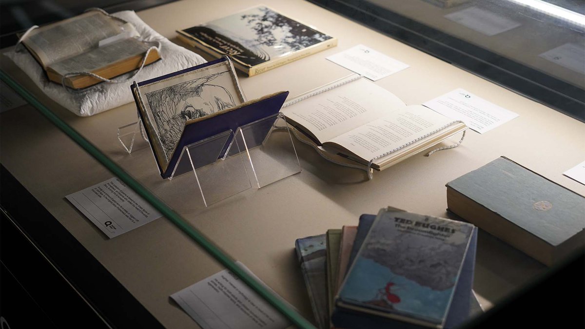 Ted Hughes: Making of a poet laureate is open Monday to Saturday until 21 September. ✒️

The exhibition showcases rare works and artefacts relating to the Mytholmroyd-born poet, Ted Hughes.

Find out more at hud.ac.uk/news/2024/augu…