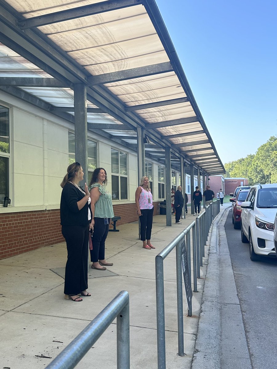 EMarcello20's tweet photo. Special thank you to East Union Middle School and Mr. Gatewood for allowing us to help with car rider line this morning. Can’t wait to see the heights these Eagles reach this year! @UCPSNC @JaredGatewood @AGHoulihan https://t.co/qUqkS1Pqai