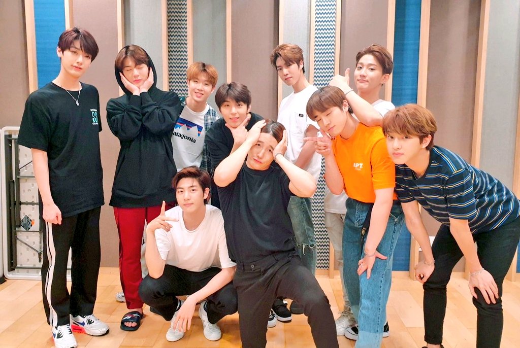 inspiritgoluae's tweet photo. No words can describe how much yall are so precious to me. 

idc if its ot10 or ot7, I just know u all debuted on the same day same year, 7 years ago. 

I LOVE YOU 🫶♥️
#A7WAYS_WITH_GOLCHA 
#칠년동안_함께만든_우리만의_골든타임
#GoldenChild #골든차일드
@GoldenChild @Hi_Goldenness https://t.co/4NiXTI3ZtJ