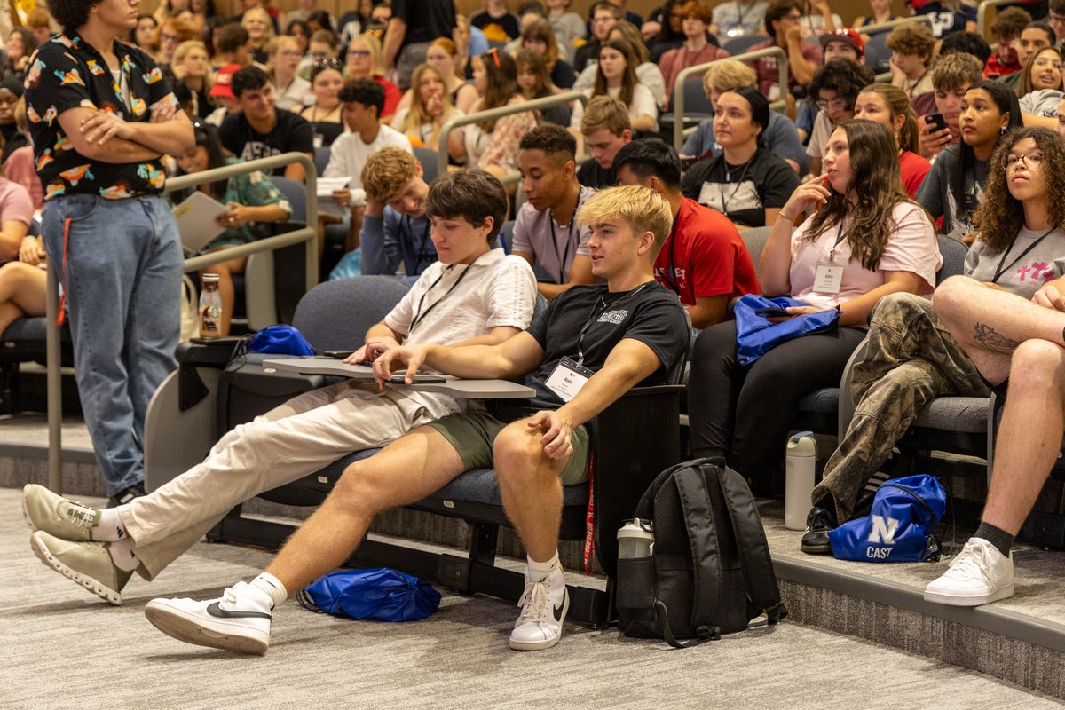 Did you know where you sit in class can impact your focus and engagement? The “T-Zone” (front row and middle column) is the sweet spot for staying attentive and connected with your professor. Where do you like to sit in class?
