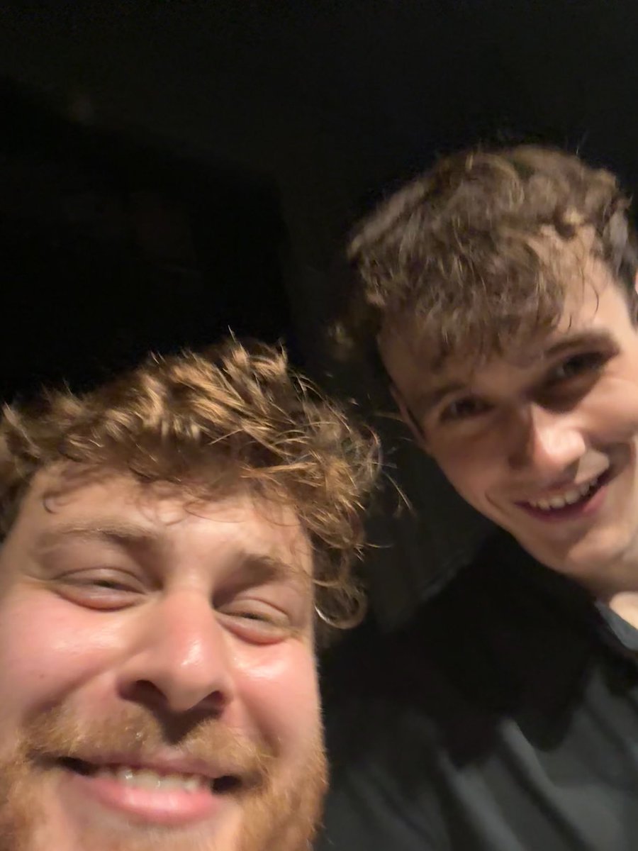 a1anajade's tweet photo. Me and joes cute interaction for a photo 🥰 
#lovejoy @lovejoy https://t.co/CfATWKA8XN