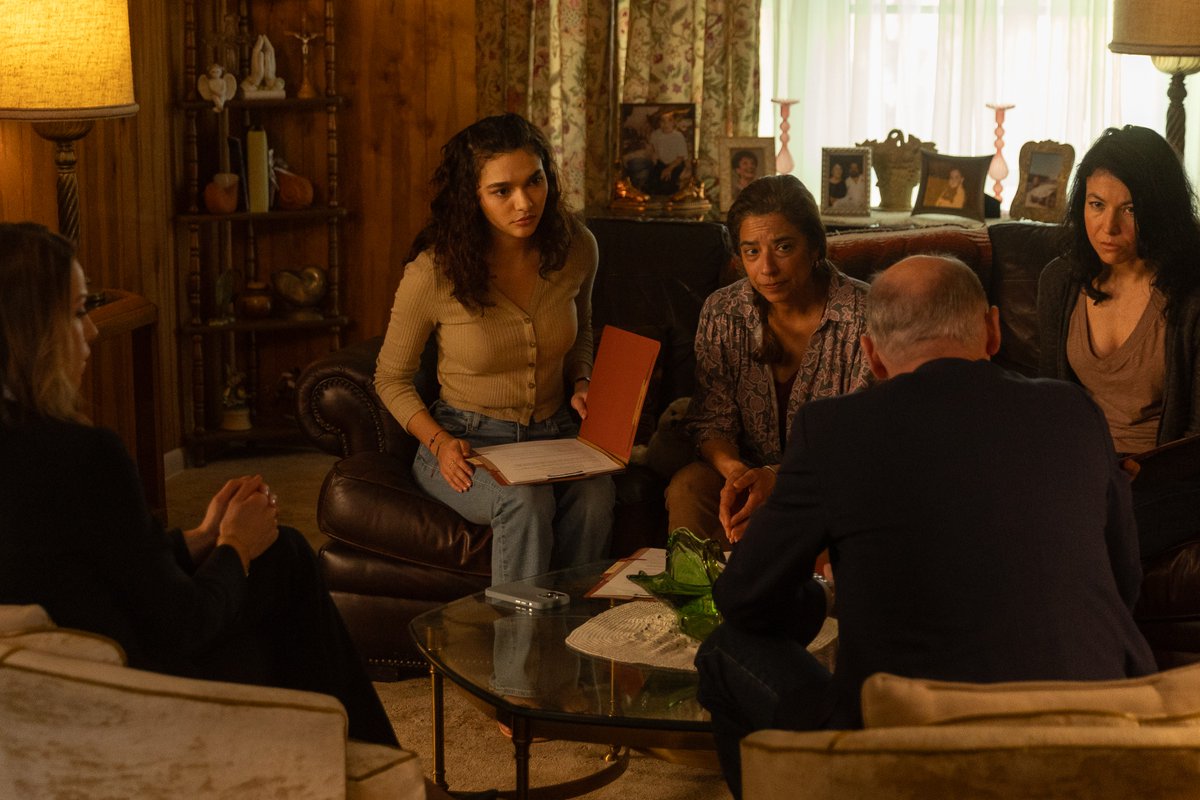 Landman (@landmanpplus) on Twitter photo Playing Ariana, Paulina Chávez takes on the role of a mother whose family has suffered a misfortune. #Landman premieres Nov. 17, exclusively on <a href="/paramountplus/">Paramount+</a>. #ParamountPlus Playing Ariana, Paulina Chávez takes on the role of a mother whose family has suffered a misfortune. #Landman premieres Nov. 17, exclusively on <a href="/paramountplus/">Paramount+</a>. #ParamountPlus