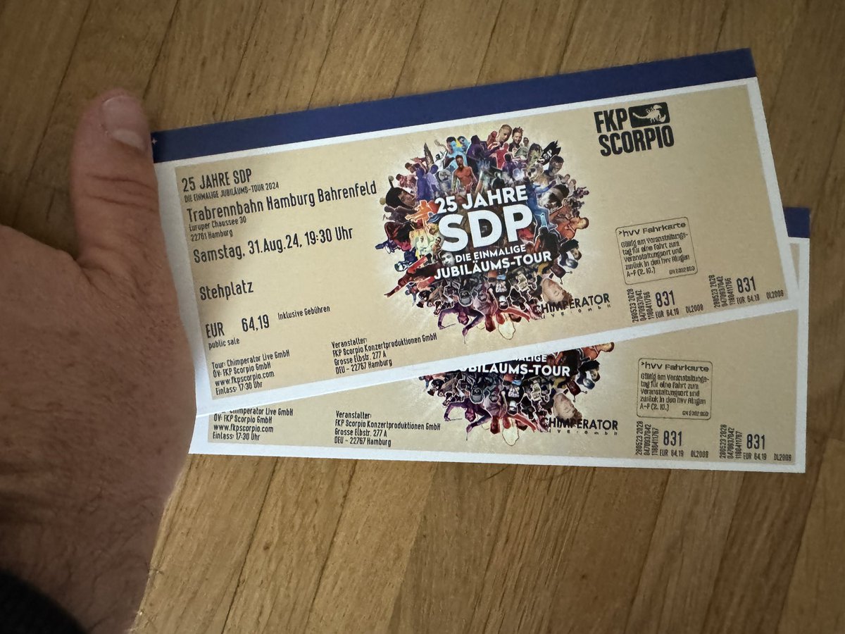 Hailife83's tweet photo. Wir können leider am Samstag nicht nach Hamburg zum SDP-Konzert. Daher geben wir unsere Tickets für 50€/Ticket ab. Bei Interesse gerne melden. Abzuholen in Neu-Ehrenfeld/Ossendorf (gerne Re-tweet) https://t.co/8TSWJPWCCI