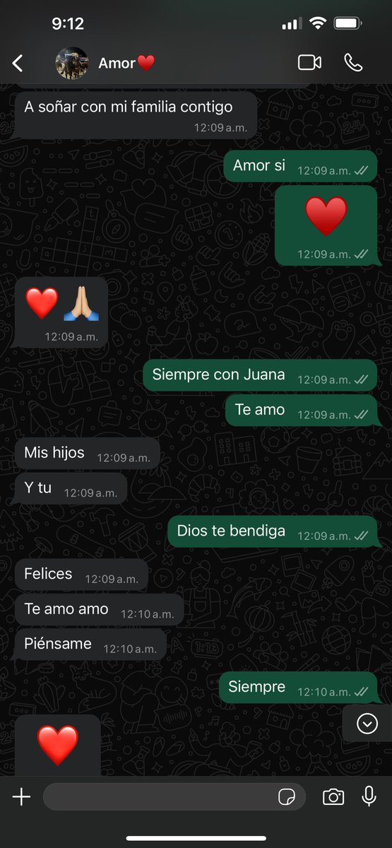 Mal_Pensada's tweet photo. Y uno como no se duerme con el corazón contento así?? https://t.co/DIZif0HXH0