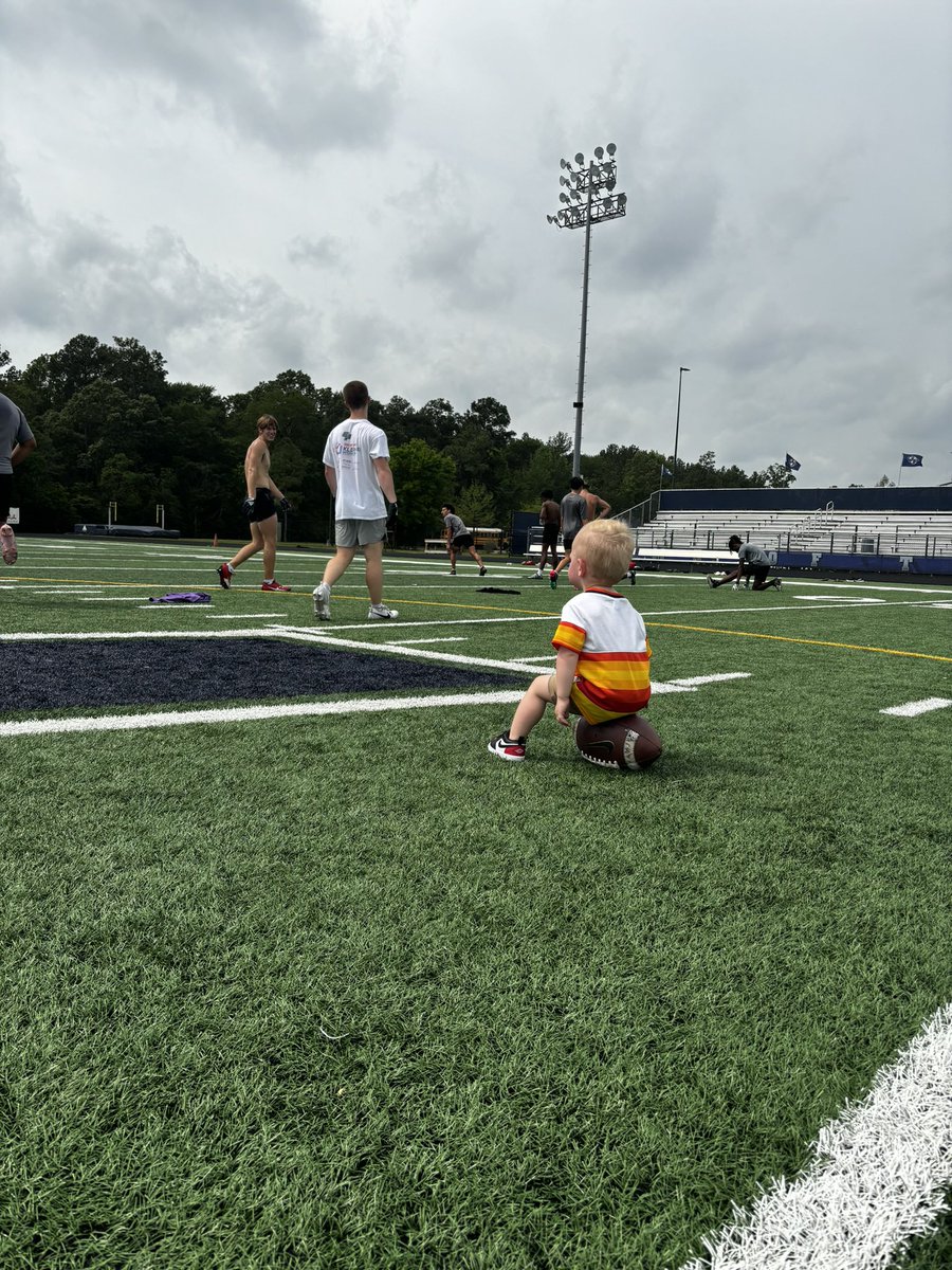 Josh Hooten tweet media