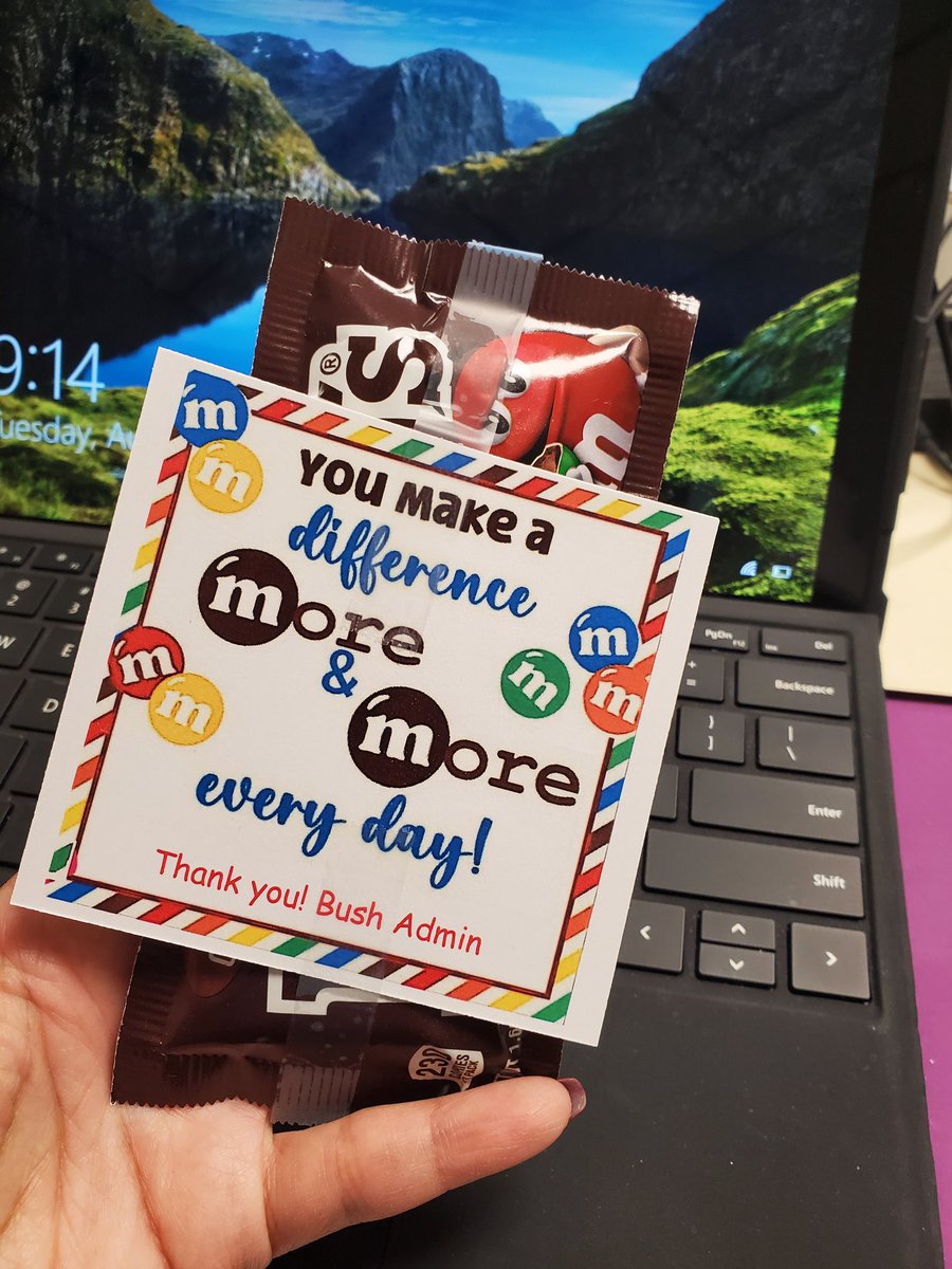 Feeling loved by my admin! 💕 <a href="/ajbushelem/">Bush Elementary</a> #BobcatBusiness #LightsCameraLearn