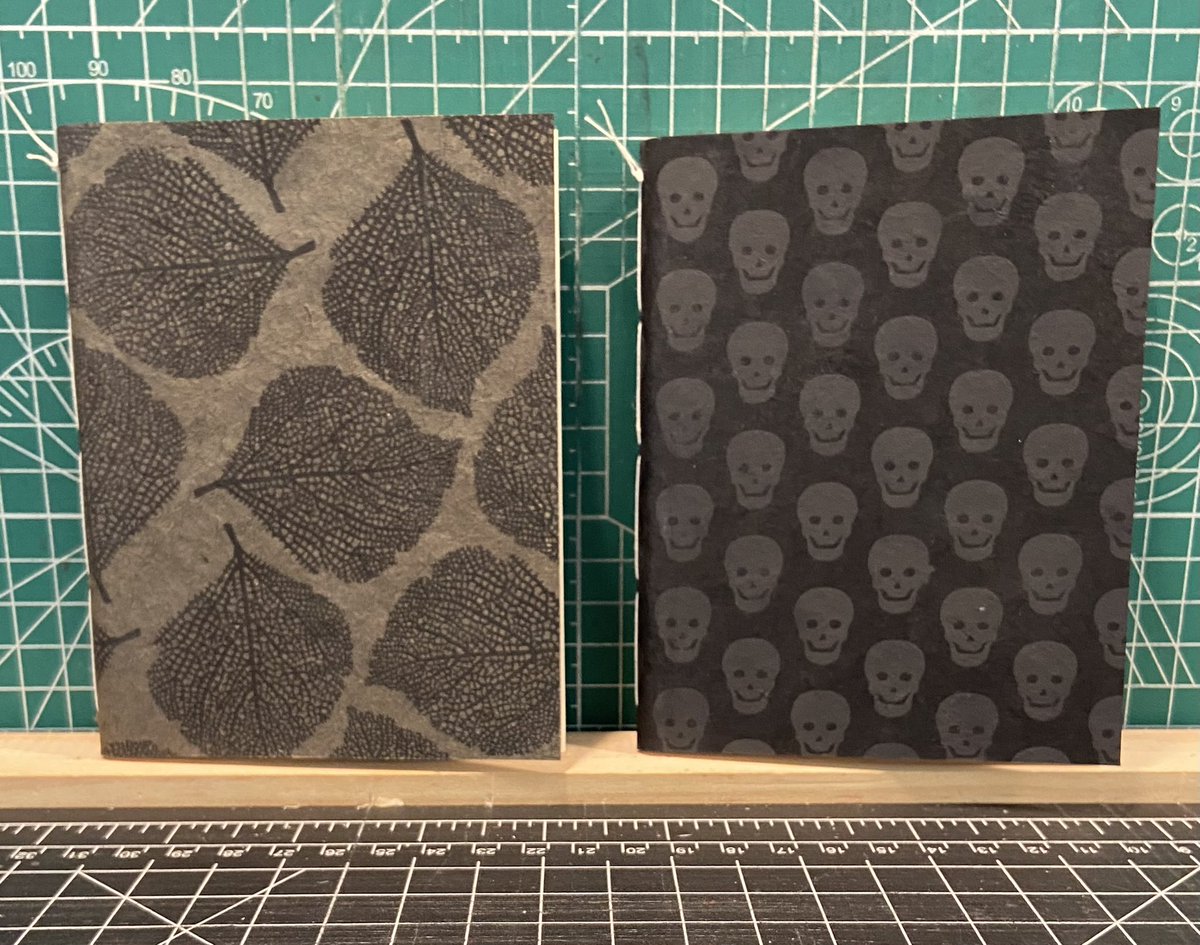 Custom order of two journals with ivory linen interiors is finished! 

moranpress.com/product/two-pa…