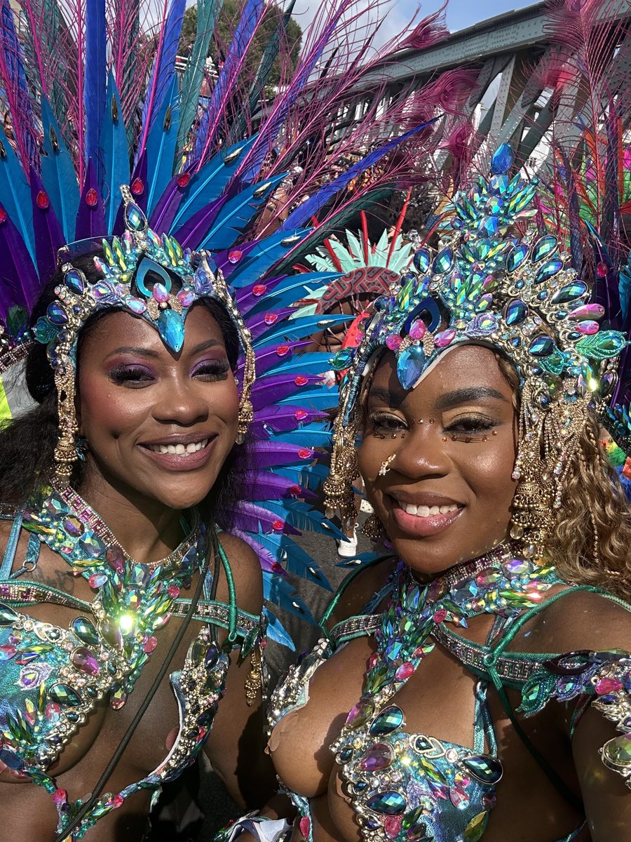NSKLOnline's tweet photo. @missjay_00 @GGlamlounge @GoddessGoblets @oneparadise123 @UCOMCARNIVAL Just like you 😮‍💨🥰❤️ https://t.co/h9vgUaKJwb