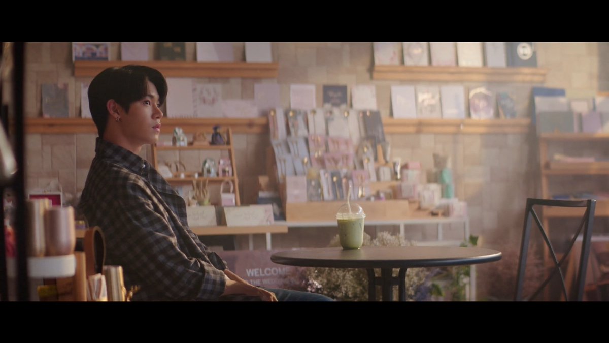 ywpfg10010623's tweet photo. 굉장한 뒷북이긴 한데....
이 카페(?) 어딘지 아시는분 찾습니다.... https://t.co/ep2QJrIEnc