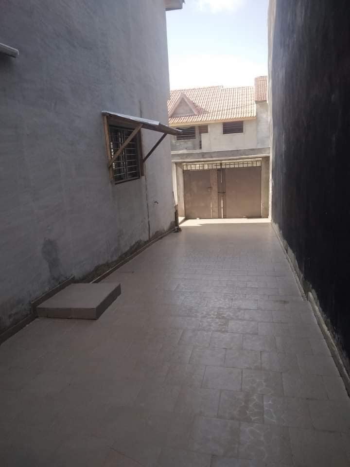 gbataservice's tweet photo. RIVIERA FAYA
Petite villa duplex de 3 pièces lumineuse.
250.000
https://t.co/pl9dT4Cnbx https://t.co/0x7bqIhOdY